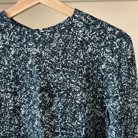 New COS high neck ditsy geometric microprint split back long sleeve blouse top - Picture 10 of 16